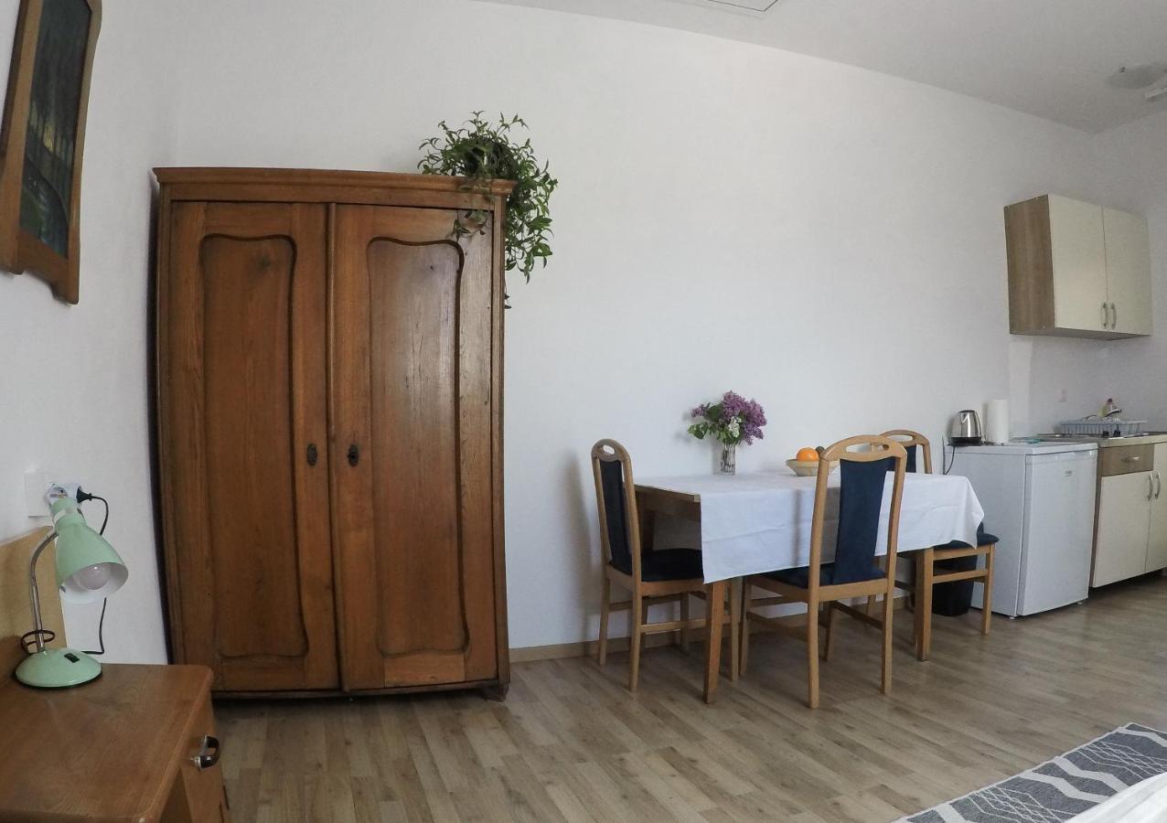 Beekeeping Kojek Appartement Ribnica Buitenkant foto